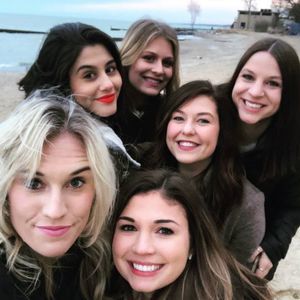 Meet your Posher, Laura